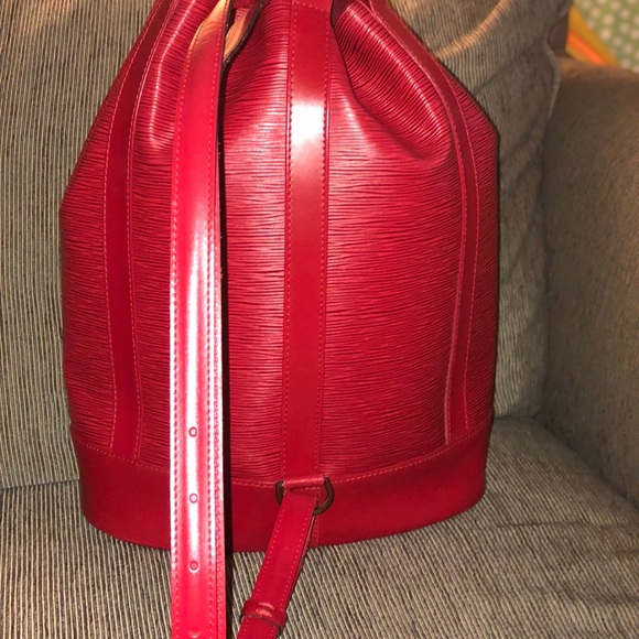 Louis Vuitton Backpack - Picture 4 of 8